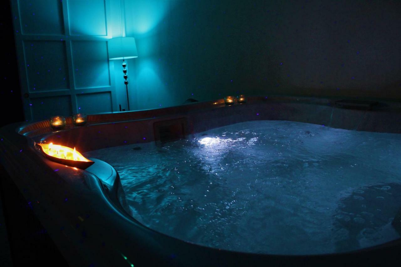 Alchimia Spa & Centro Benessere メザーニェ エクステリア 写真