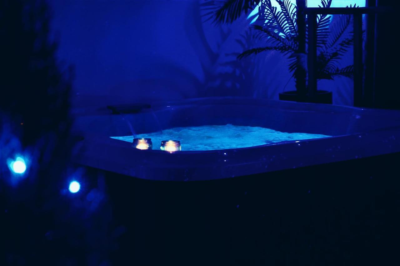 Alchimia Spa & Centro Benessere メザーニェ エクステリア 写真